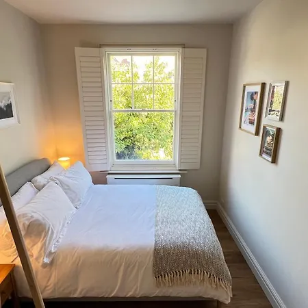 Tawny Nook - Luxury Riverside Retreat 度假居